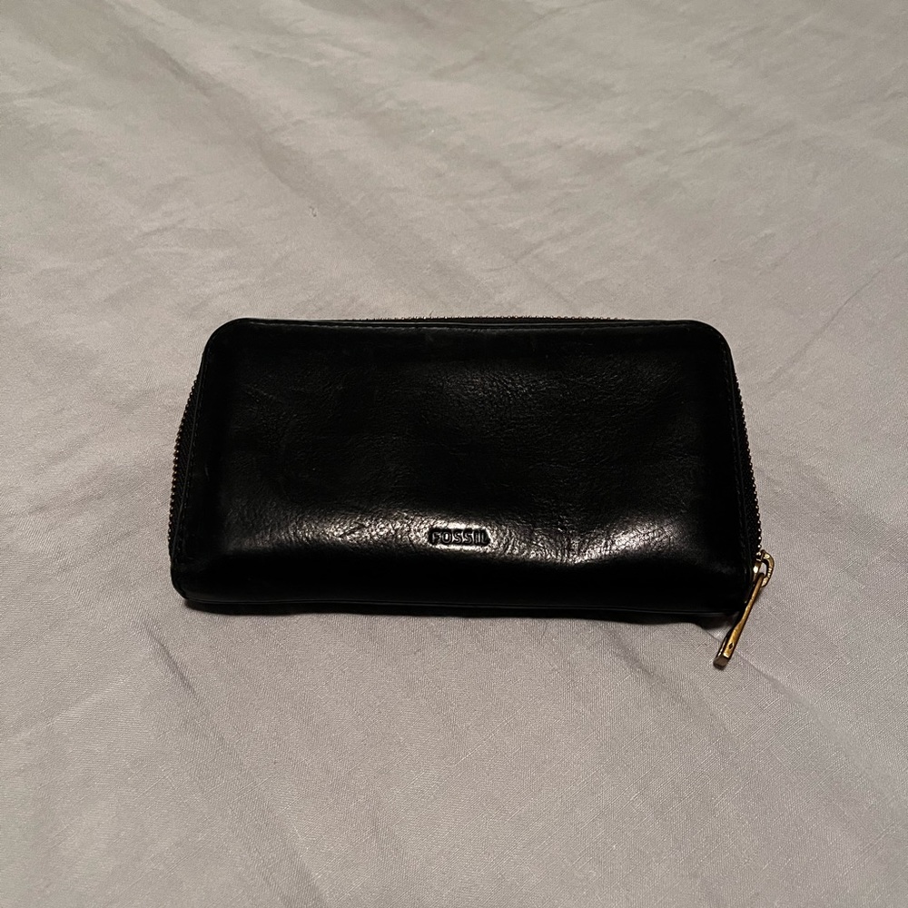 Large fossil wallet
